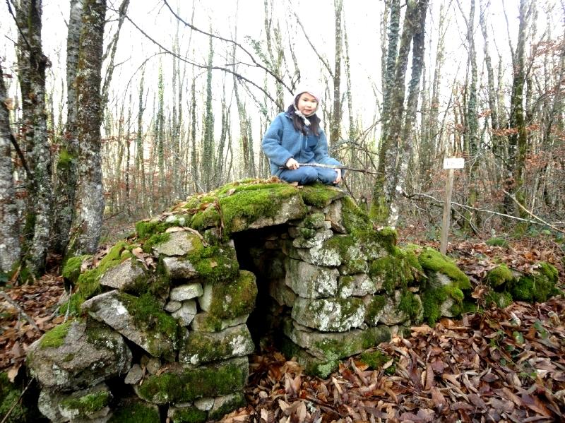 Encore-Lucie-sur-une-loge---Pascal-BRUNEAU