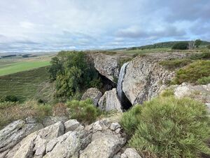 Aubrac inoubliable cascade du deroc